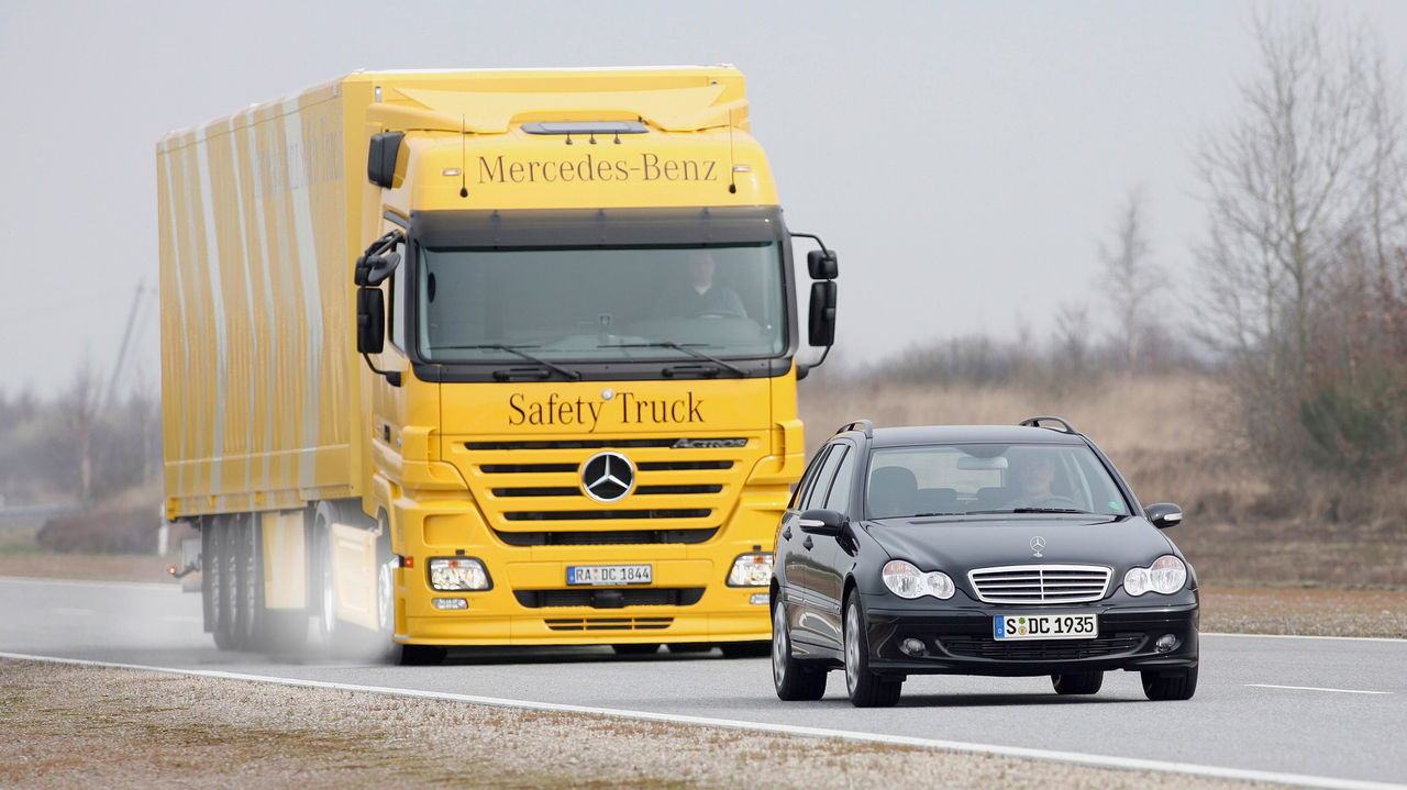 30 jaar Actros